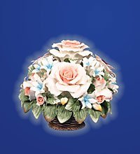 F-391095 Фарфоровые цветы в корзине 15,6см