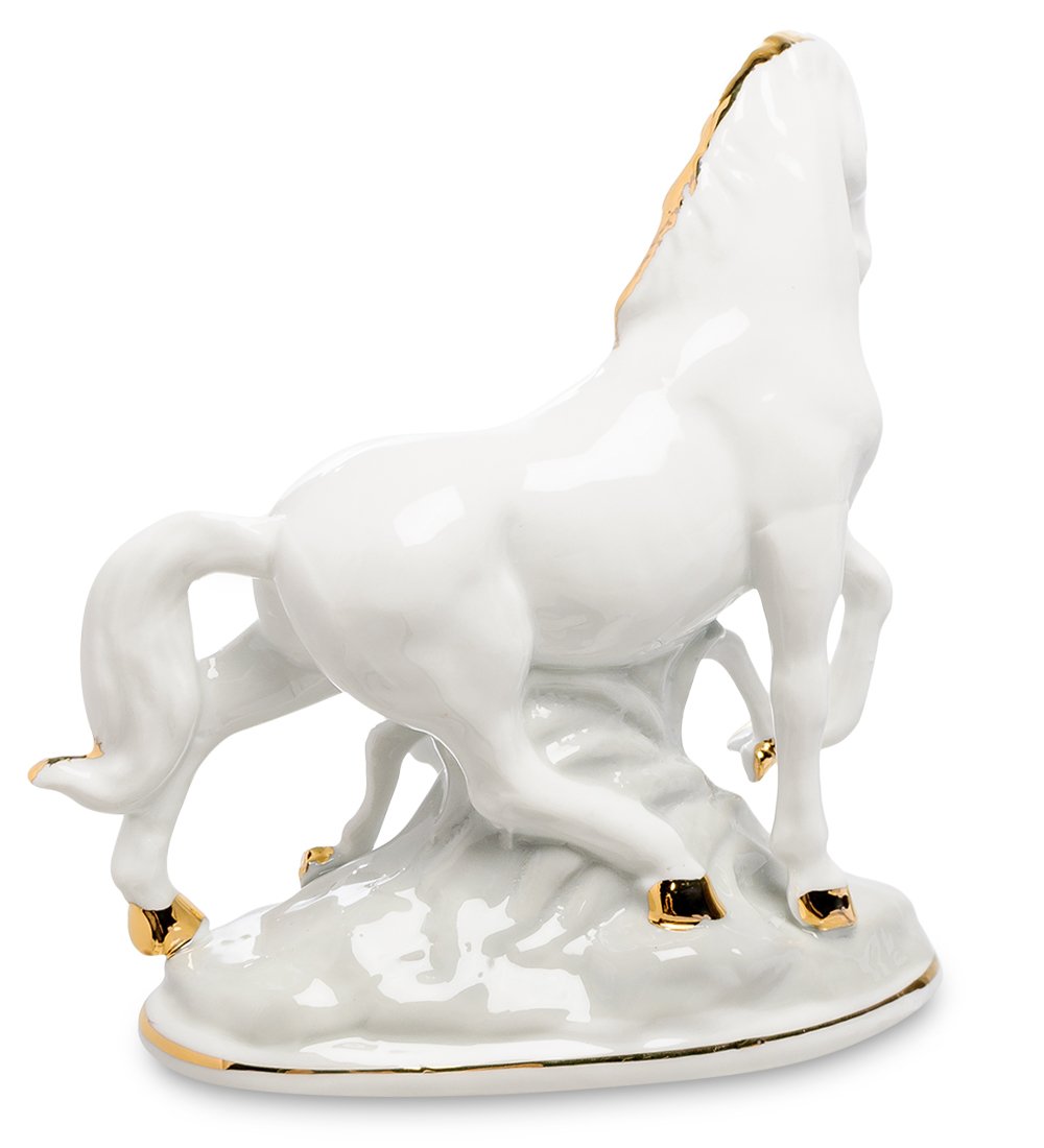 статуэтка лошадь фарфор. статуэтка конь лфз. фарфоровые лошади. фарфоровые лошади. фигурка лошади фарфор.