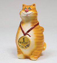 15803 Копилка гипсовая «Кот с медалью»