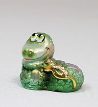 15915 Фигурка гипсовая «Змея с маской» эк.