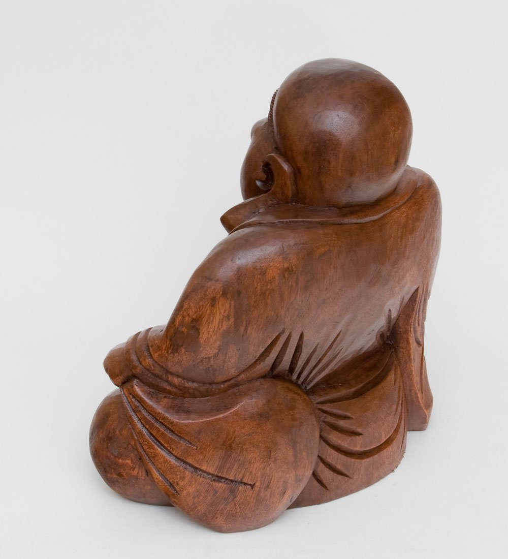 Суар групп. Бон суар что это значит. Суар дерево. Будда из дерева суар. Деревянный сувенир абстракция круг на подставке.