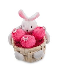 Корзинка из конфет «Нежность»