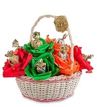 Корзинка из конфет «Лучик солнца»