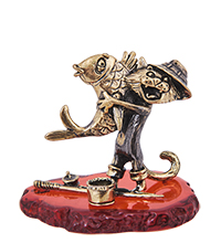 AM-4215 Фигурка «Кот Рыбак Счастливчик» (латунь, янтарь)