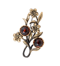 AM-4269 Брошь «Ягодки» (латунь, янтарь)