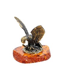 AM-1477 Фигурка «Орел, терзающий змею» (латунь, янтарь)