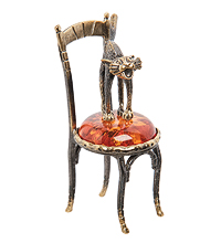AM-1577 Фигурка «Кот на стуле» (латунь, янтарь)