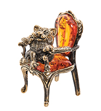 AM-1793 Фигурка «Кот в кресле» (латунь, янтарь)