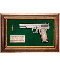 ПК-223 Панно с пистолетом «ТТ» в подарочной упаковке 25х37
